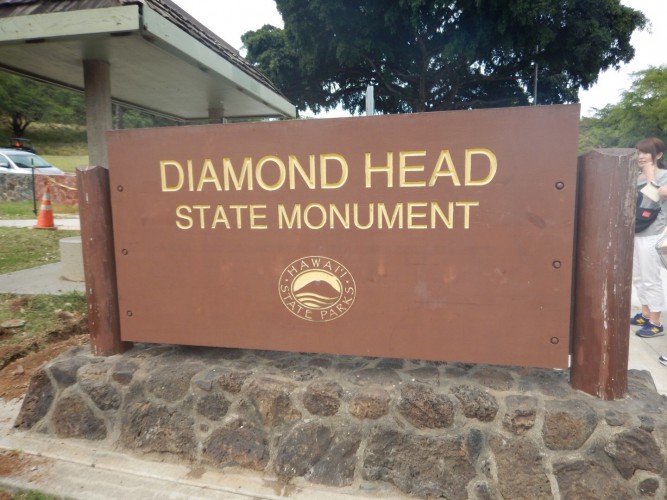 Diamond head crater and beach!